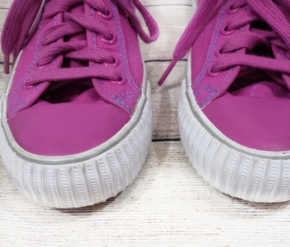 P.F. Flyers Canvas Low Top Shoes - Picture 3 of 7